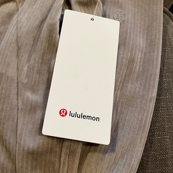 NWT Lululemon Scuba Midrise Wide-Leg Pant Velvet Cord size 4 - Picture 5 of 7